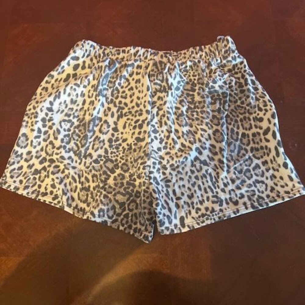 12PM By Mon Ami Womens Leopard Print Shorts Elastic‎ waistband f - Picture 2 of 4